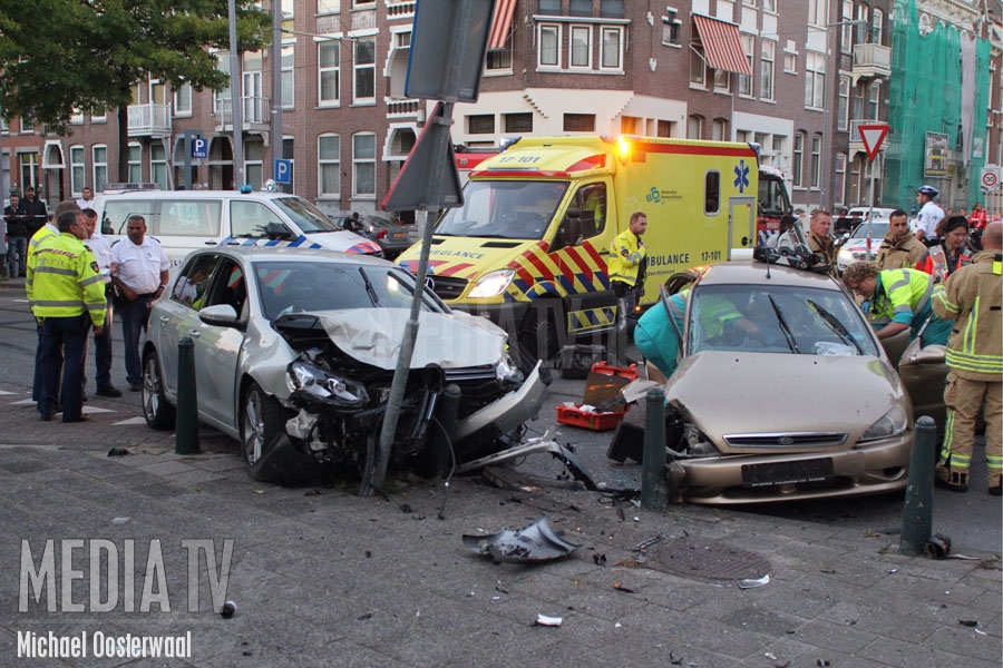 Meerdere gewonden bij aanrijding Claes de Vrieslaan