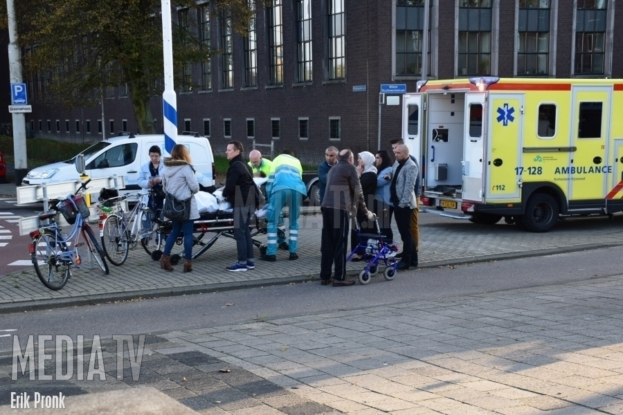 Fietser gewond bij aanrijding Willem Buytewechstraat Rotterdam