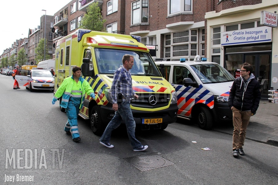 Gewonde bij steekpartij Grote Visserijstraat Rotterdam (video)