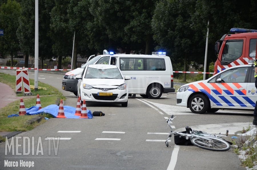 Fietsster overleden bij ongeval Hekelingseweg Spijkenisse (video)