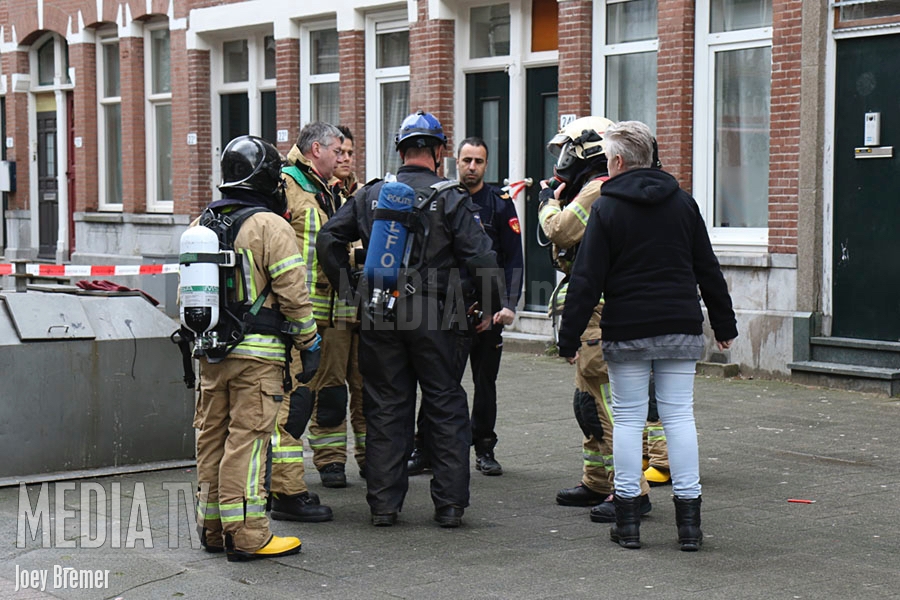 Hulpdiensten treffen XTC-lab aan in pand Ruilstraat Rotterdam (video)