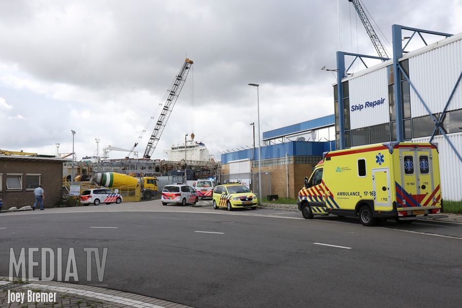 Twee zwaargewonden na ongeval op schip Drutenstraat Rotterdam