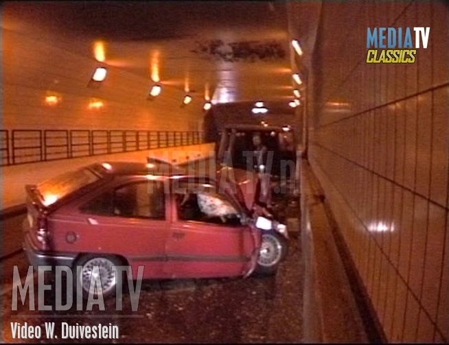 MediaTV Classics: (1993) Ongeval met brand in Maastunnel Rotterdam (video)