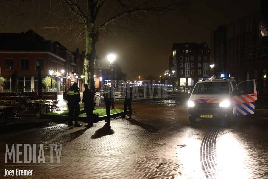 Gewonde bij schietpartij nabij horecagelegenheid Voorstraat Spijkenisse (video)