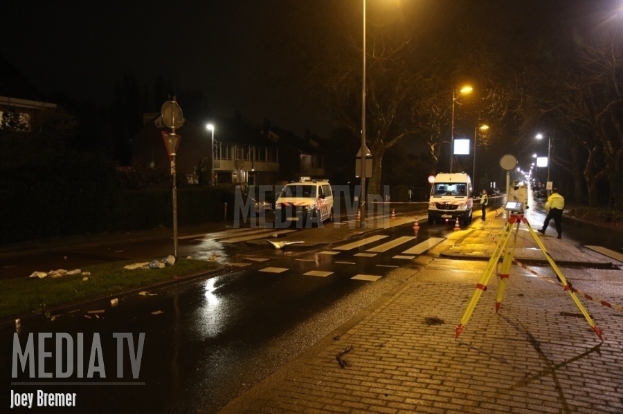 Voetganger overleden na aanrijding Molenlaan Rotterdam (video)