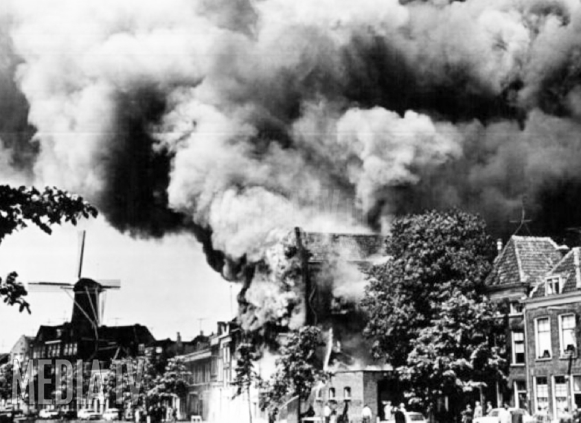 MediaTV Classics (1968): Schiedam getroffen door enorme brand bij Kappelhof & Hovingh