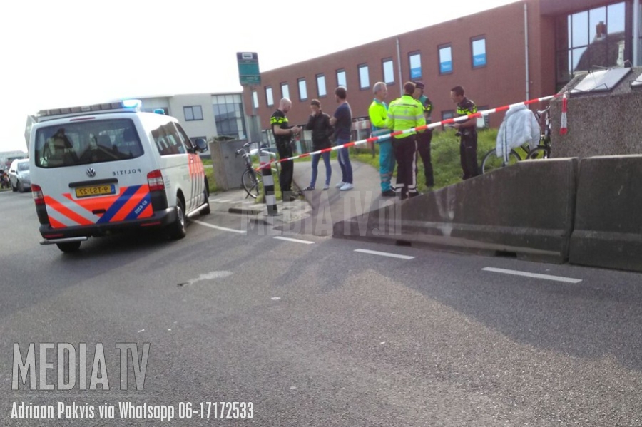 Fietsers gewond door ongeluk West Kinderdijk Alblasserdam