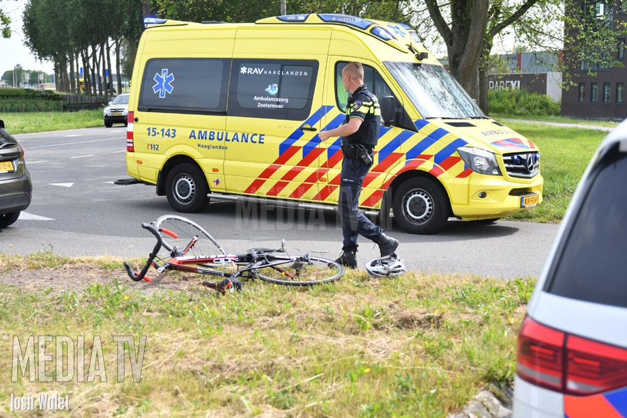 Fietser gewond bij aanrijding Hogeveenseweg Benthuizen