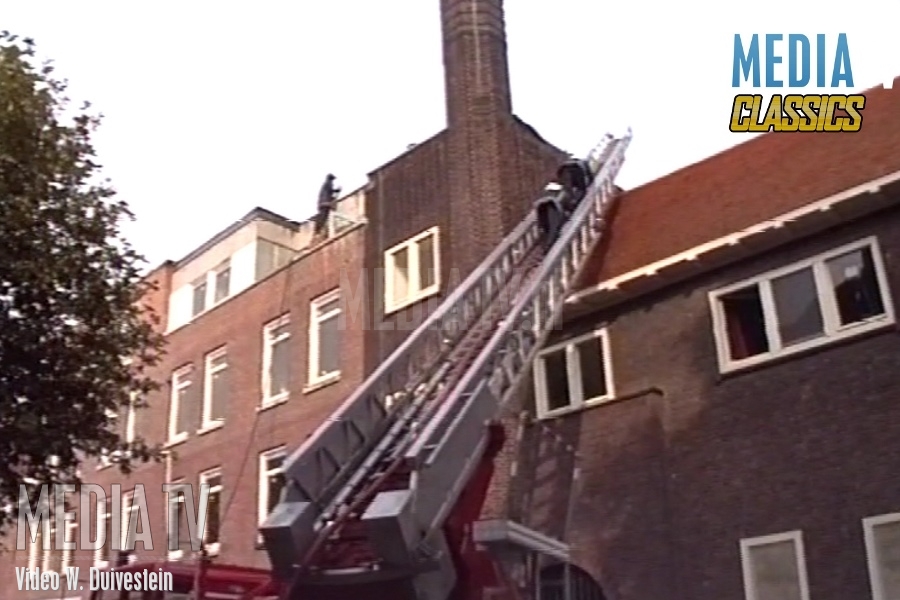 MediaTV Classics (1994): Brand op dak Oleanderstraat Rotterdam (video)