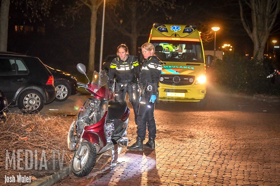 Scooterrijder gewond na valpartij Aarkade Alphen aan den Rijn