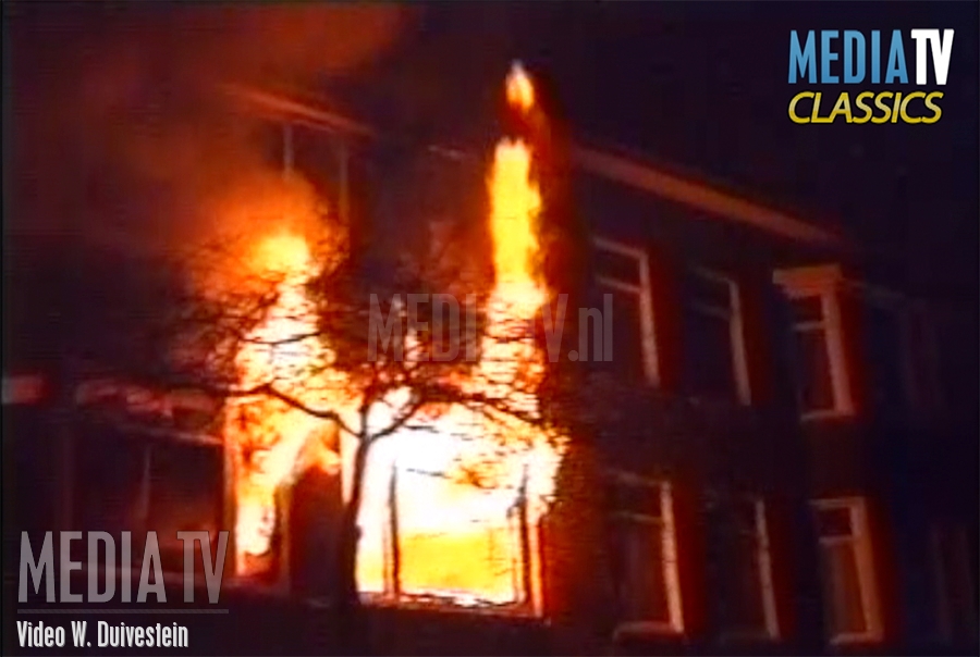 MediaTV Classics (1995): Verwoestende brand in Groen van Prinstererstraat Rotterdam (video)