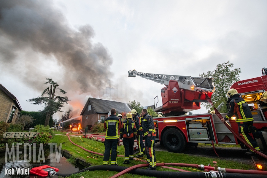Gewonde bij grote brand in Boskoop