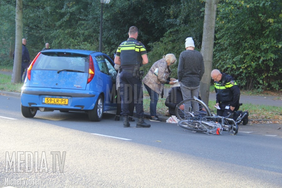 Fietser aangereden door automobilist Amsterdamlaan Vlaardingen
