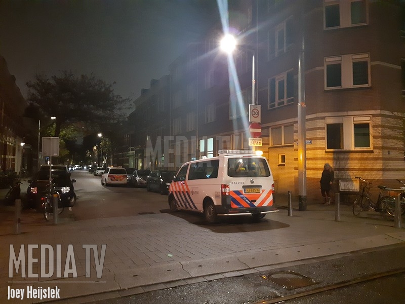 Man steekt ex in hand tijdens ruzie in café Rotterdam-Noord