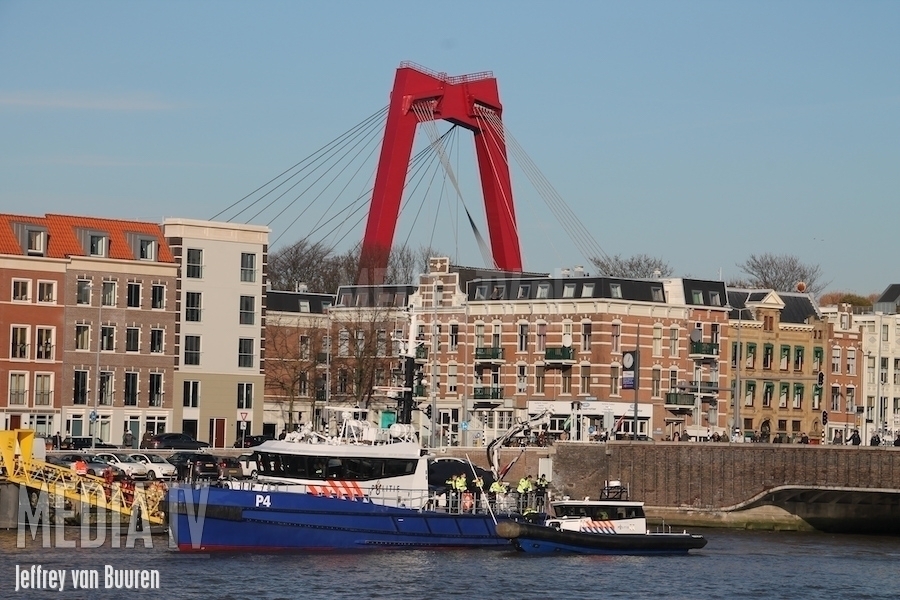 Stoffelijk overschot in Koningshaven Rotterdam
