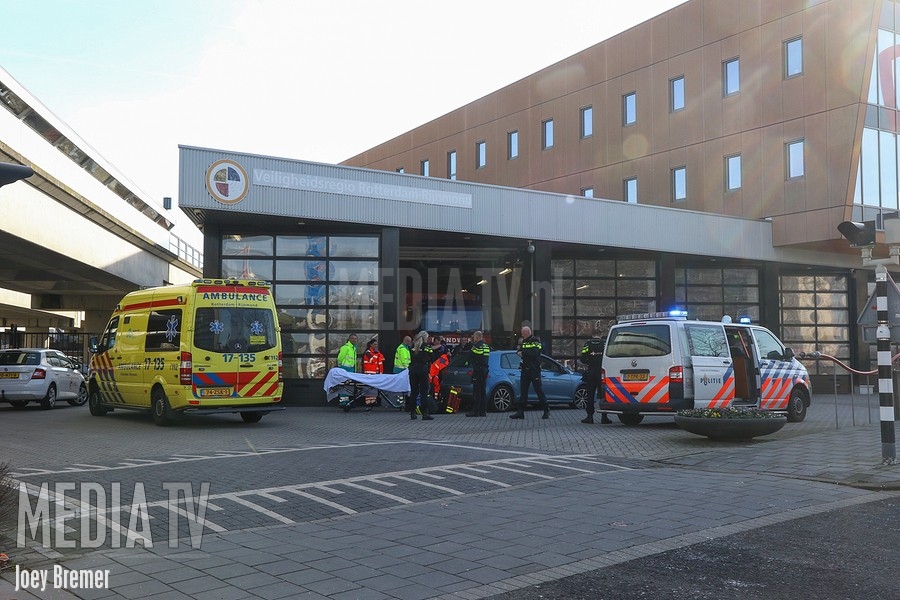 Automobilist in been geschoten na bedreiging Nieuwe Haven Schiedam (video)