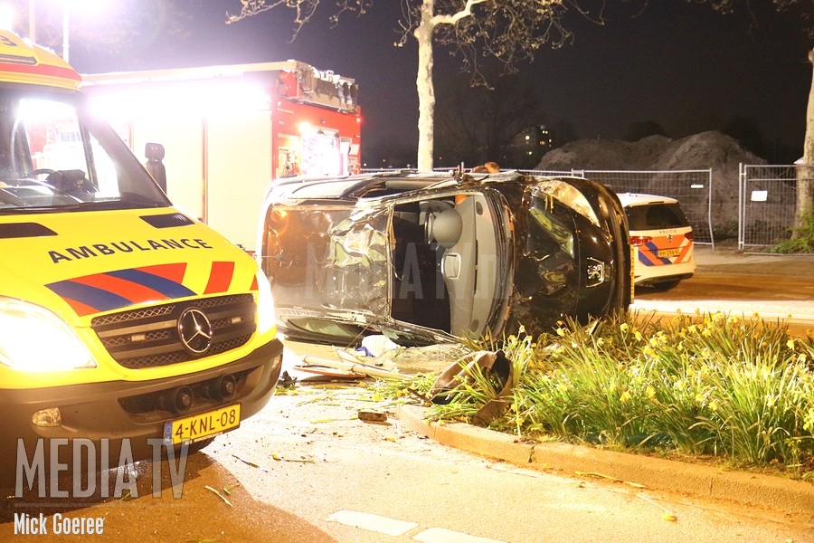 Bestuurder aangehouden na eenzijdig ongeval Olympiaweg Rotterdam