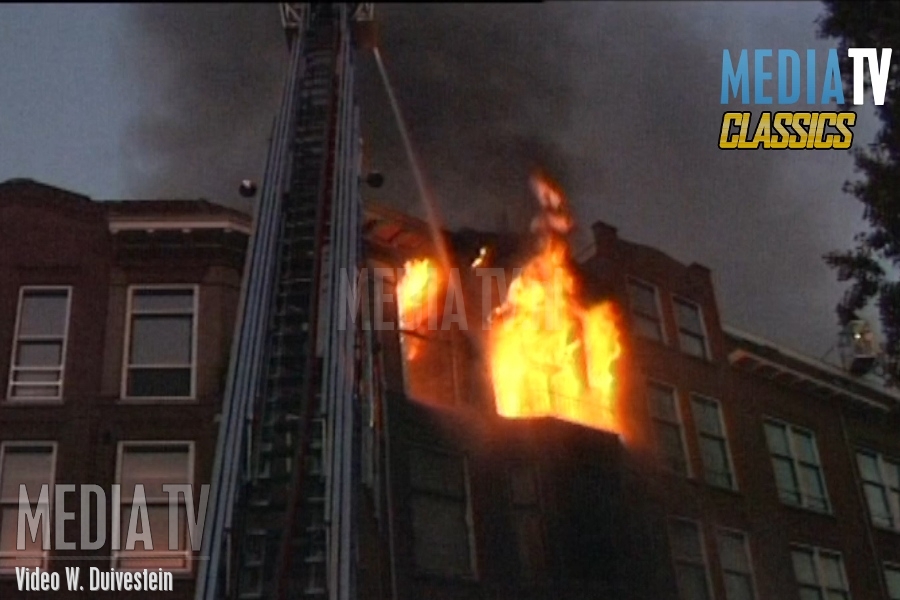 MediaTV Classics (1997): Uitslaande brand Virulyplein Rotterdam (video)