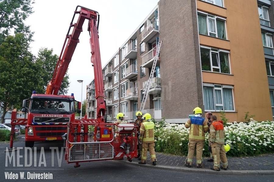 13 personen gered bij brand Willem Pijperstraat Schiedam