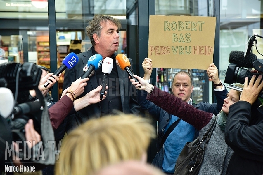 Journalisten demonstreren tegen het gijzelen journalist Robert Bas