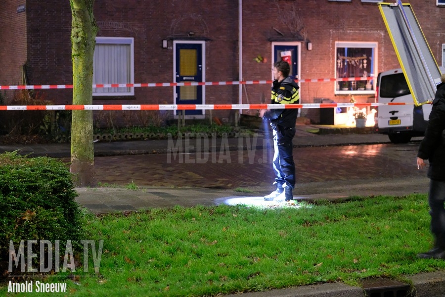 Zwaargewonde na steekpartij Doctor Boutensstraat Zwijndrecht (video)