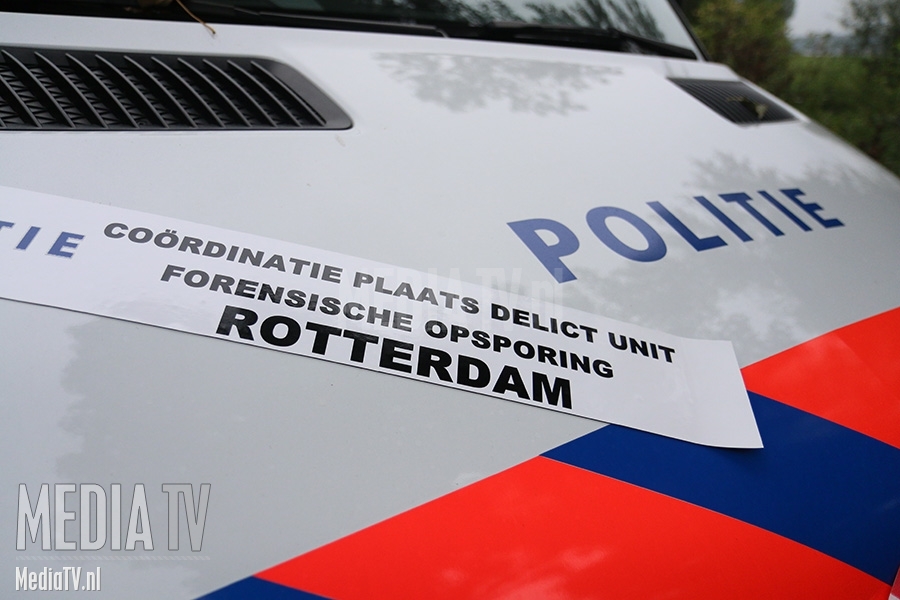 Politie onderzoekt dood van man en vrouw Platostraat Rotterdam